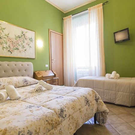 Albachiara Guest House โรม ภายนอก รูปภาพ