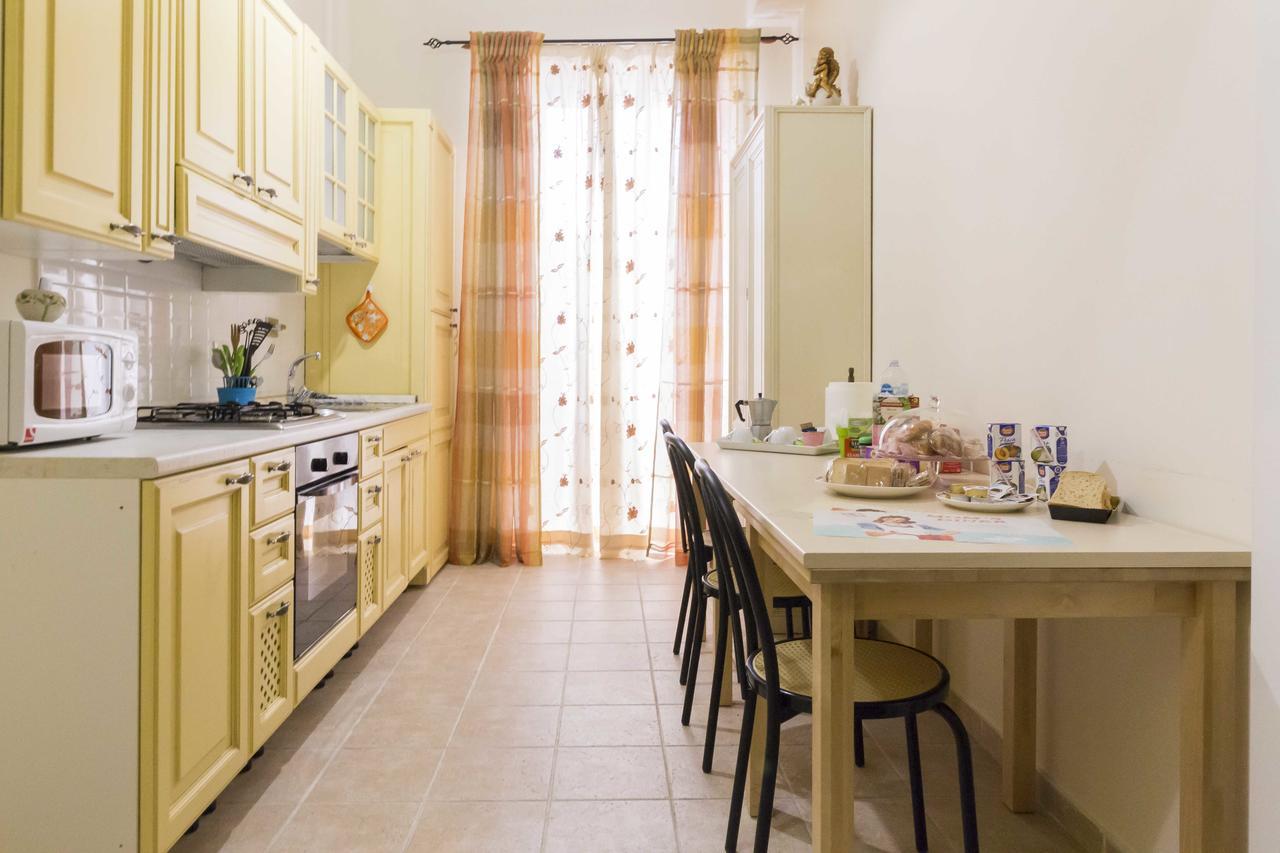 Albachiara Guest House โรม ภายนอก รูปภาพ