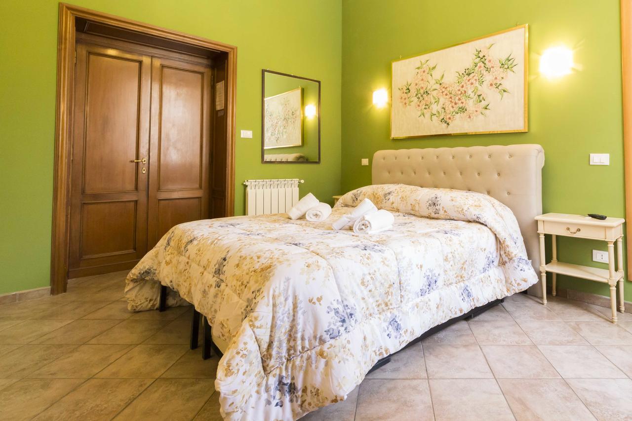 Albachiara Guest House โรม ภายนอก รูปภาพ
