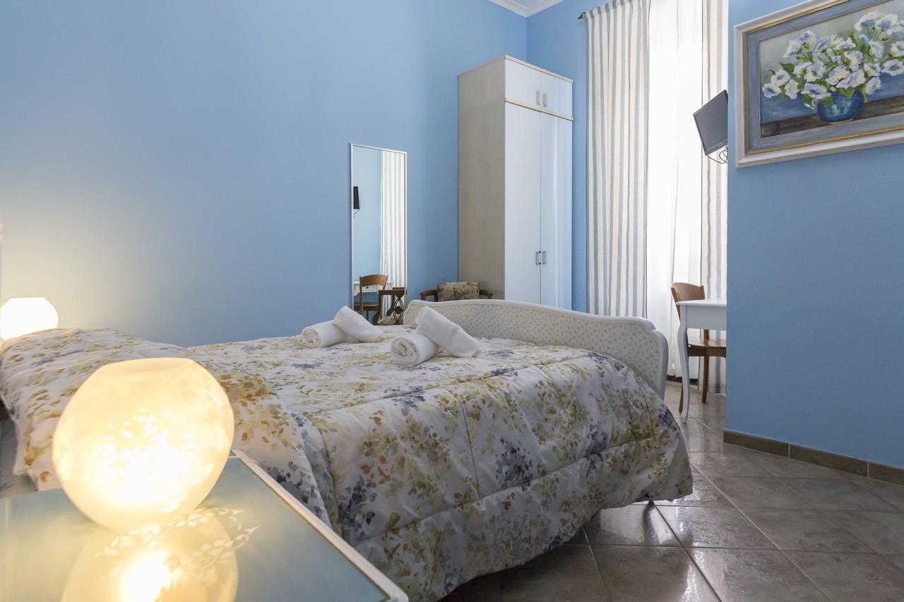 Albachiara Guest House โรม ภายนอก รูปภาพ