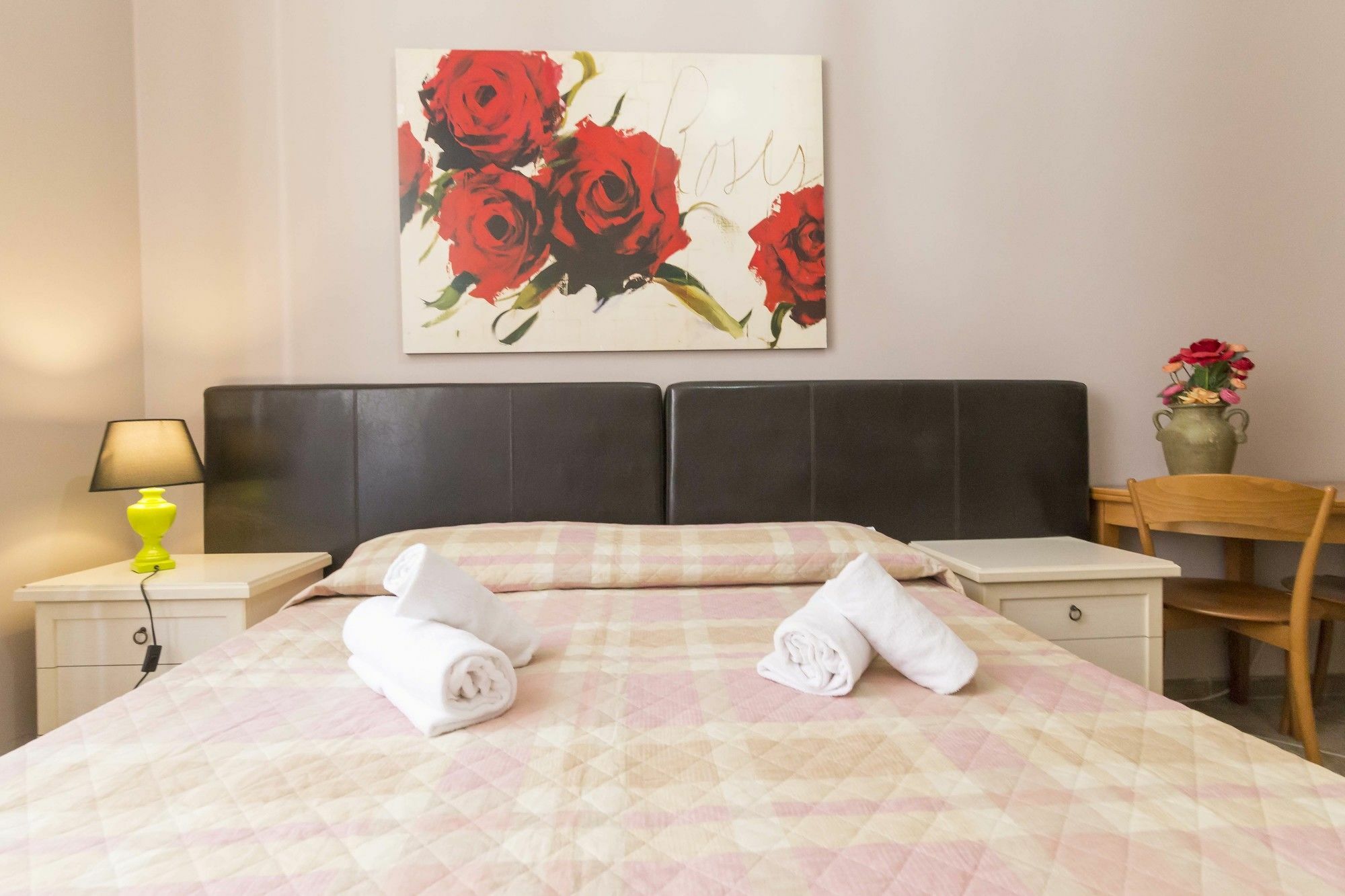 Albachiara Guest House โรม ภายนอก รูปภาพ